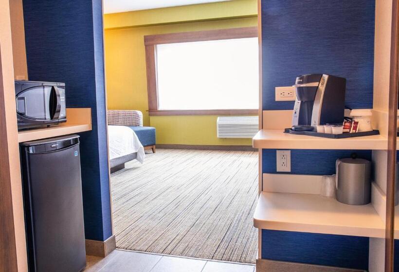 غرفة قياسية سرير كينج لذوى الإحتياجات الخاصة, Holiday Inn Express & Suites   Halifax – Dartmouth