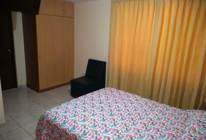 Номер Стандарт, Hostal Las Begonias