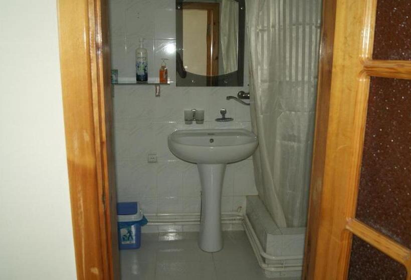 Standard Quadruple Room, гостевой дом Sartepo