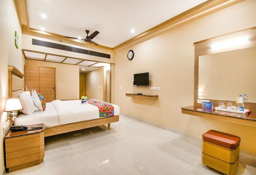 Люкс, Fabhotel Bairav Grand Aarapalayam