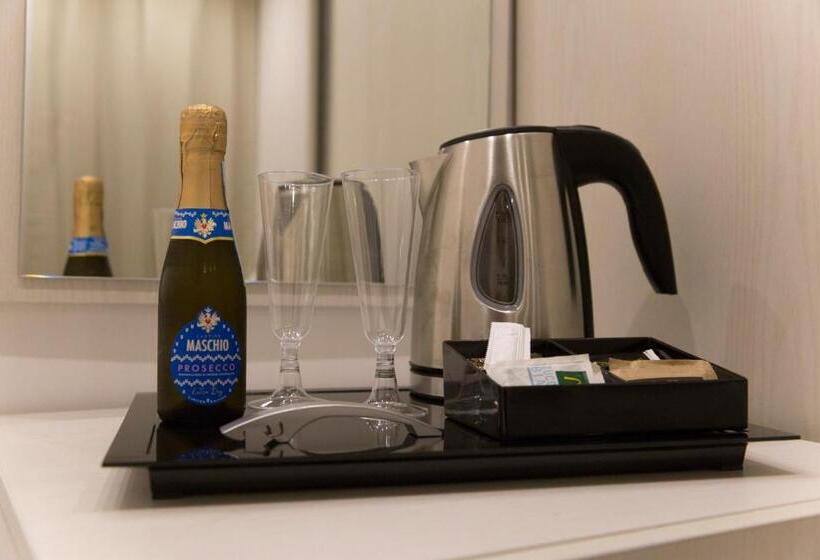 Quarto Deluxe, B&b Rossini Luxury