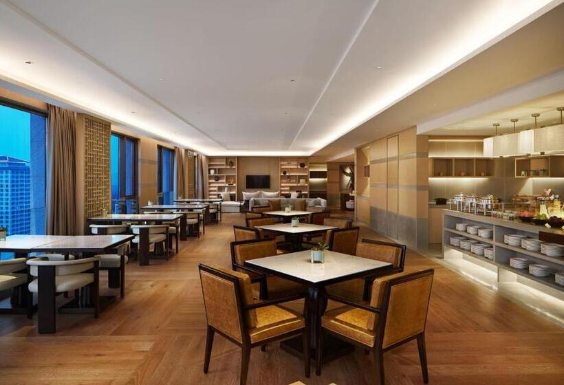 شقة غرفة واحدة, Sheraton Yunfu Xinxing