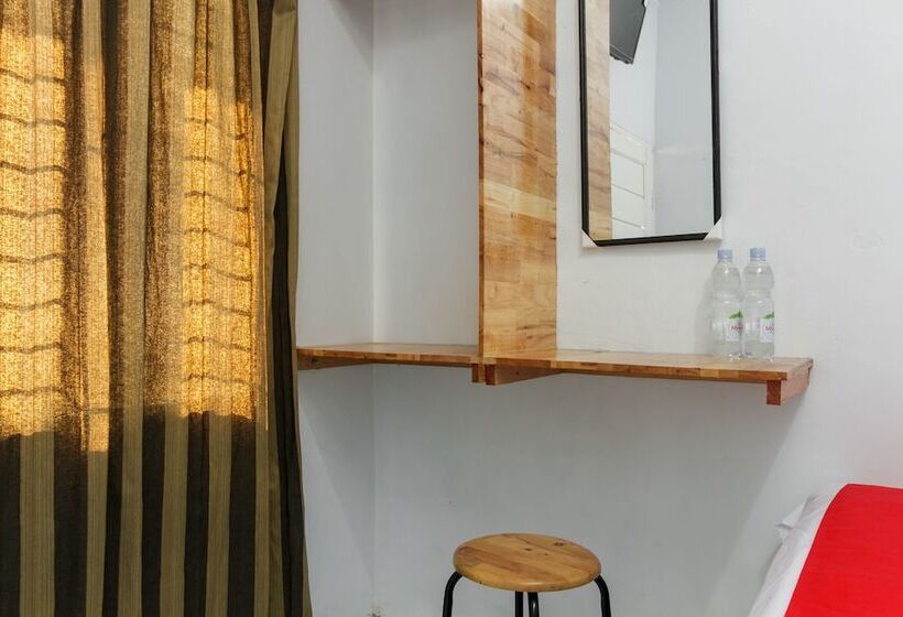 Номер Стандарт, Reddoorz Near Universitas Medan Area
