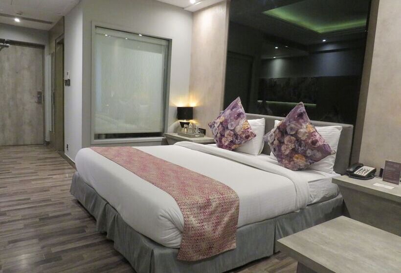 اتاق لوکس, Sterling Palm Bliss Rishikesh