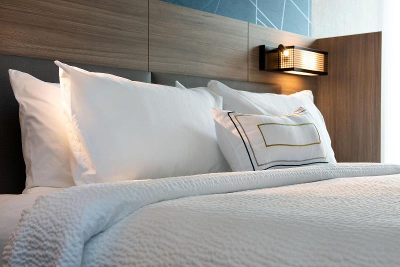 스위트 킹사이즈 침대, Springhill Suites By Marriott Elizabethtown