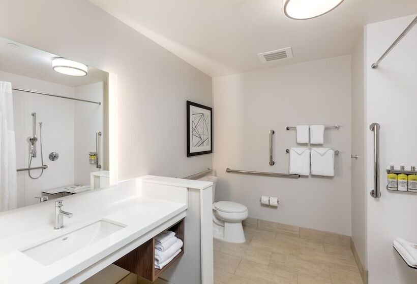 스탠다드 룸, Holiday Inn Express & Suites   Moreno Valley   Riverside, An Ihg