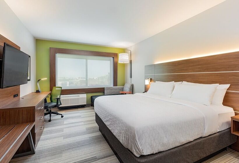 장애인을 위한 스위트, Holiday Inn Express & Suites   Moreno Valley   Riverside, An Ihg
