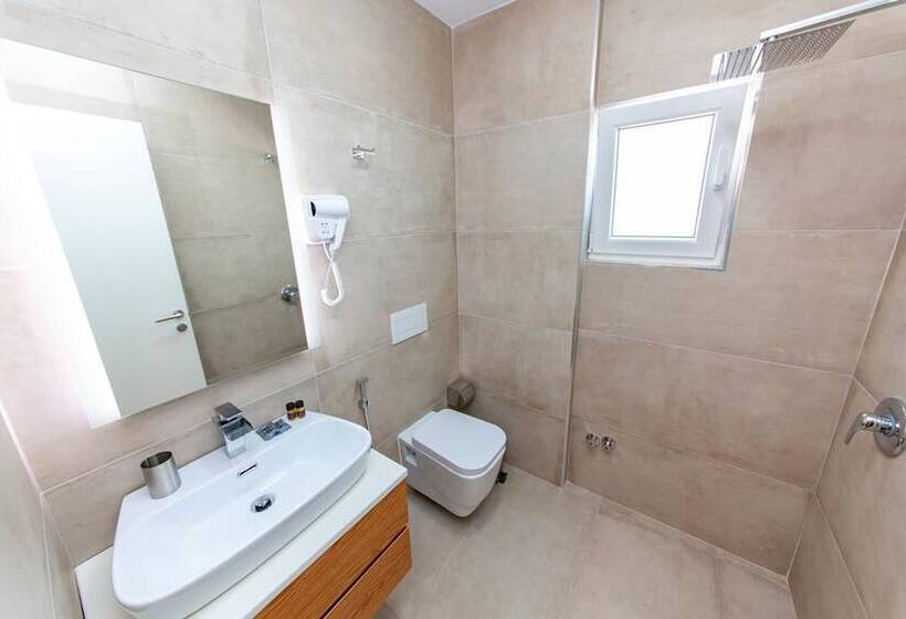 ファミリールーム, Inada Hotel Ksamil