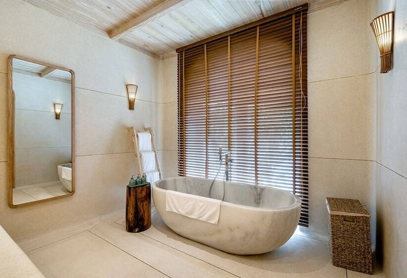 آپارتمان 2 خوابه با چشم‌انداز دریا, Stelia Beach Resort
