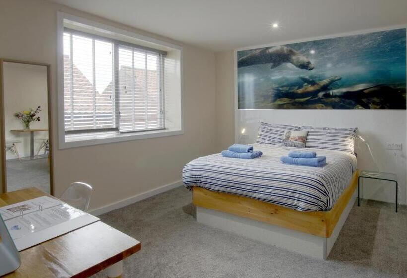 Номер Deluxe, Silver Street Suites