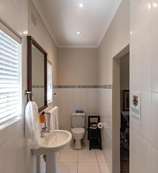 Номер Стандарт, Antiqua Guest House
