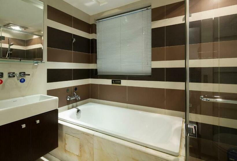 آپارتمان 2 خوابه, Chengdu Skyline International Apartment