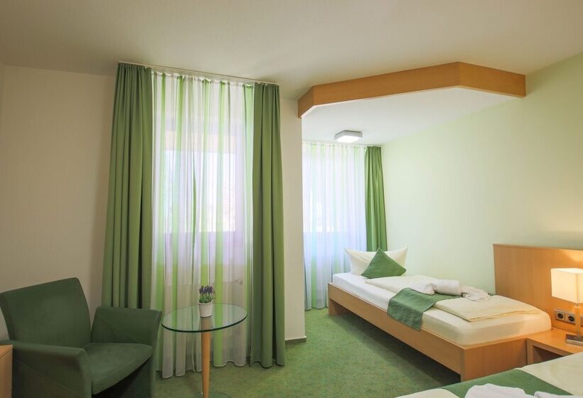 اتاق استاندارد سه نفره, Panorama Hotel Winterberg