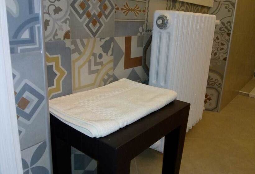اتاق استاندارد, Minerva Guest House