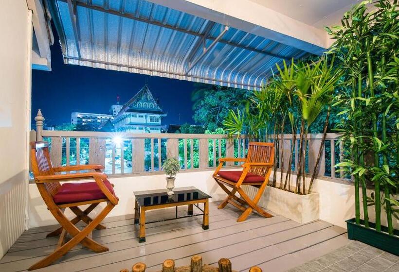 스위트, Anchan Hotel & Spa