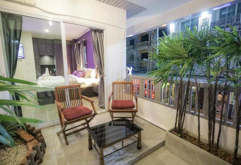 스위트, Anchan Hotel & Spa