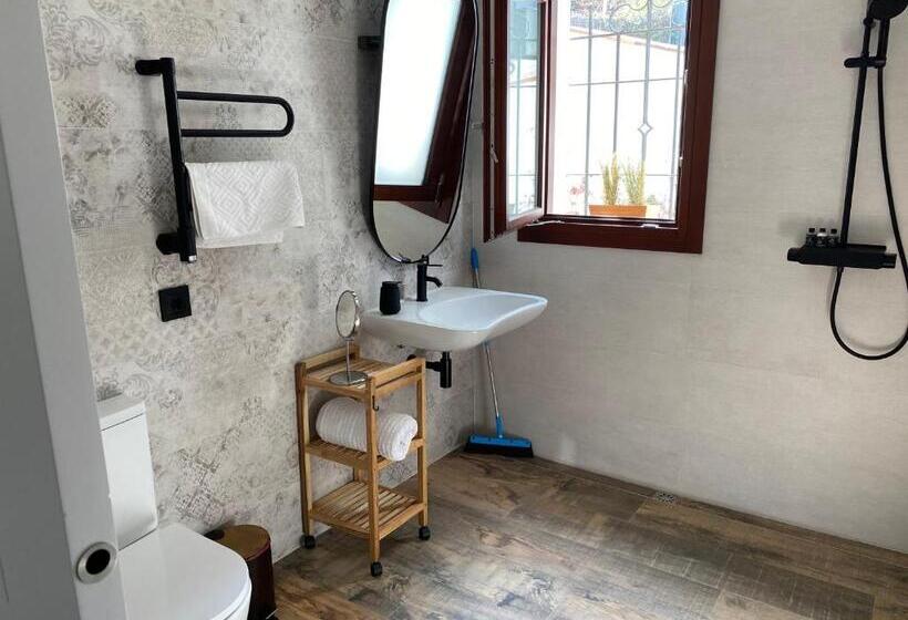 اتاق خانوادگی, B&b Premium