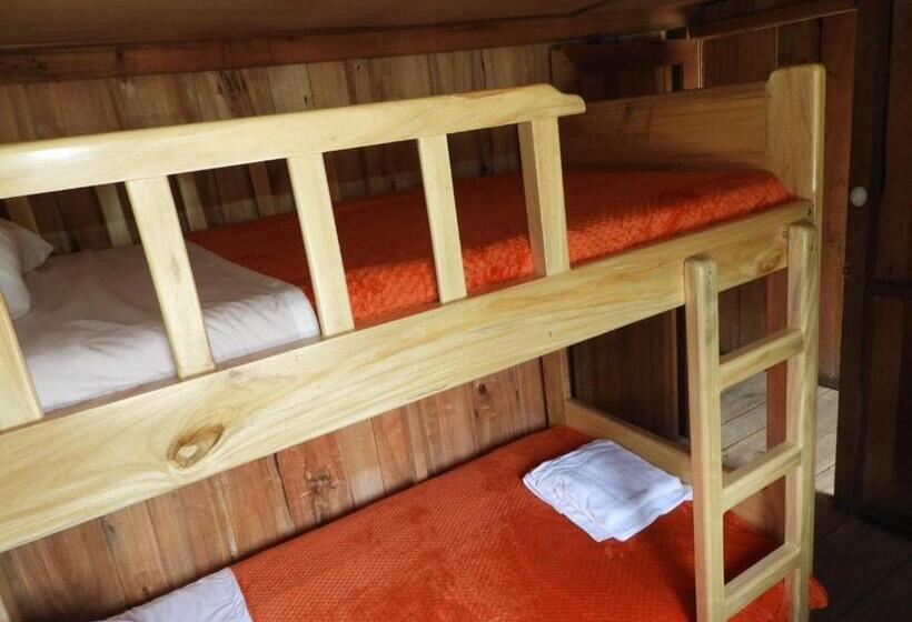 스탠다드 룸 공동 욕실, Hostal El Eden De Mindo