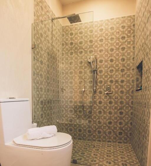 سوئیت جونیور با استخر, Panacea Condo Tulum