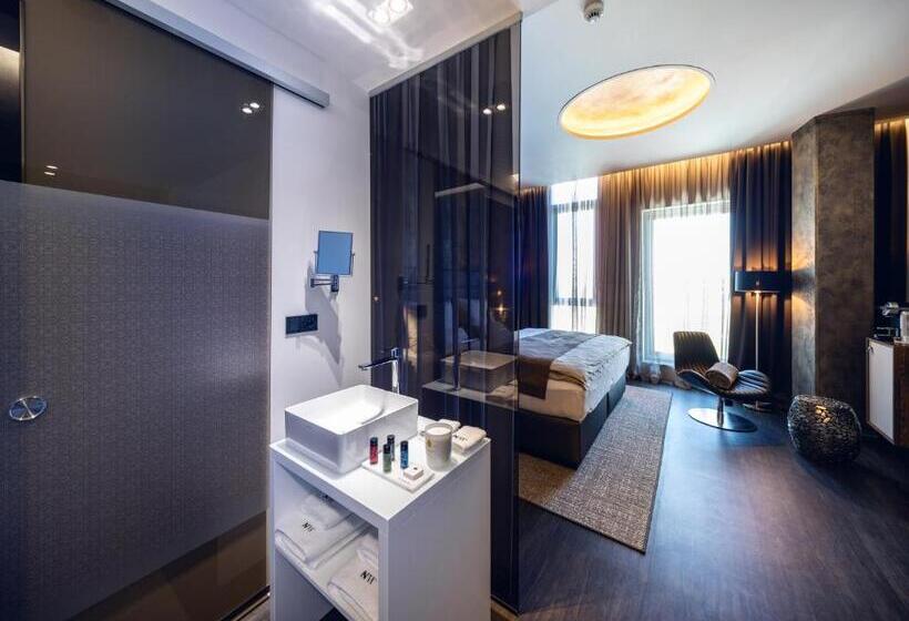 اتاق استاندارد, Nutrend World