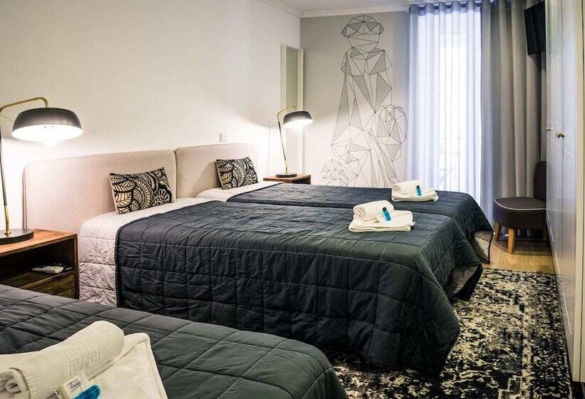 Номер Стандарт Трехместный, In Barcelos Hostel & Guest House