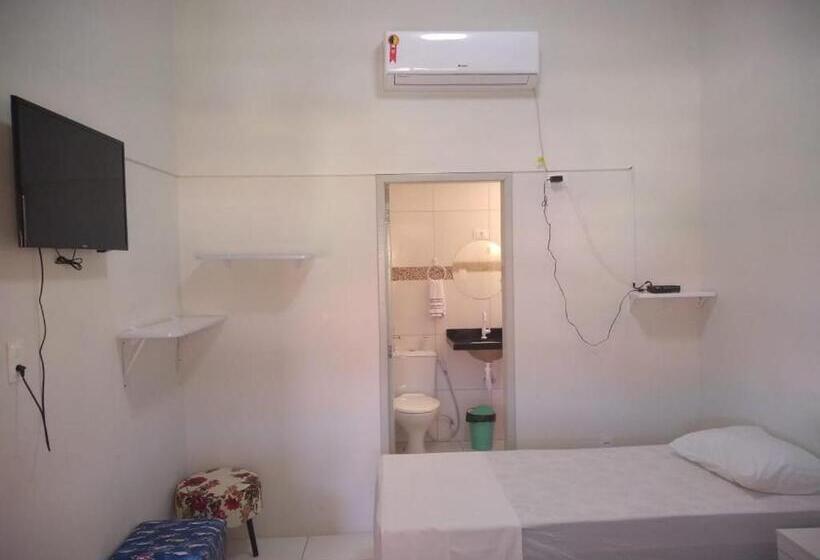 Семейный Номер, Hostel Central
