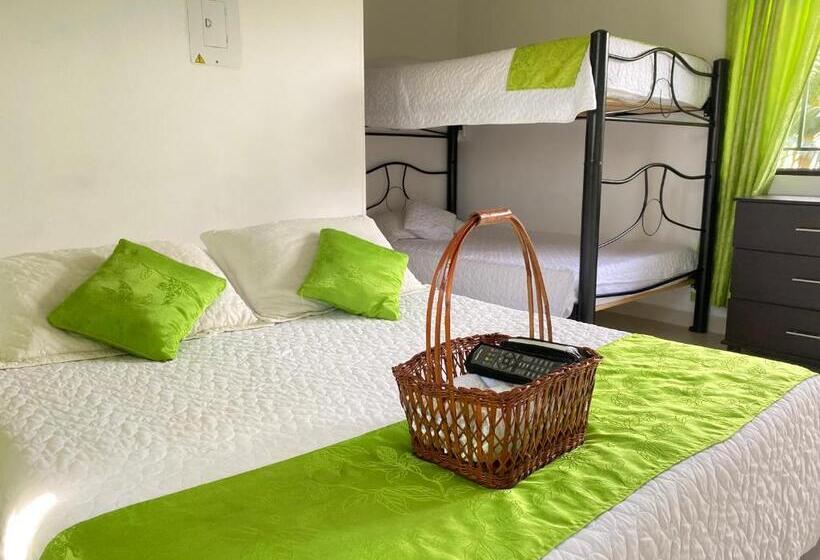Quarto Familiar Deluxe, Hv Sueño Real Tatacoa