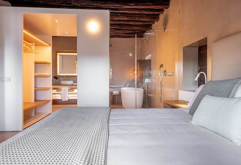 Люкс, Safragell Ibiza Suites & Spa
