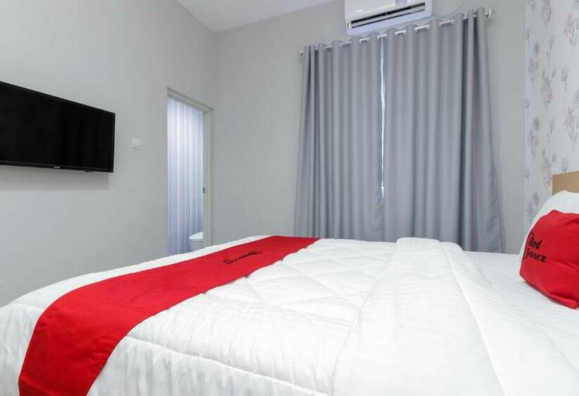 Номер Economy, Reddoorz Syariah Near Metropolitan Mall Bekasi