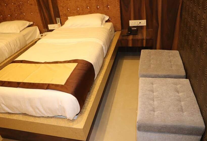 Quarto Deluxe, Angina