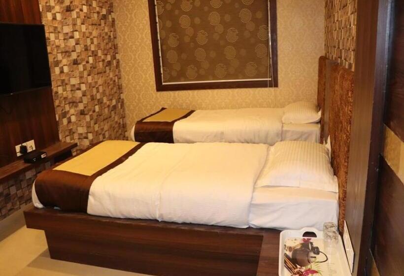 Quarto Deluxe, Angina