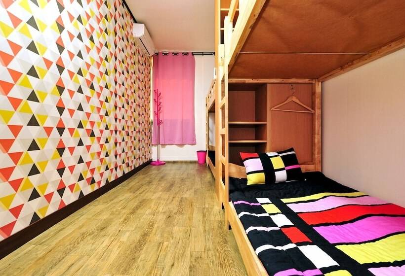 Номер Стандарт Трехместный, Jarasum Guest House