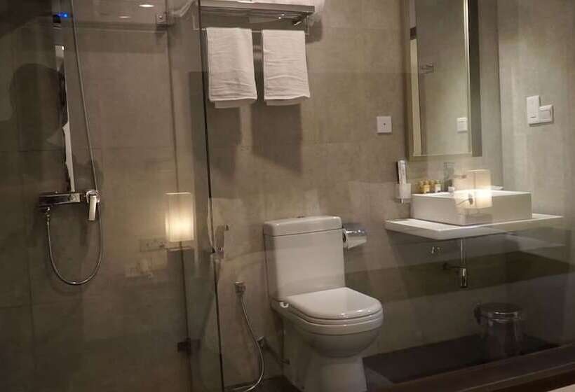Семейный Номер, City Hotel Colombo 02
