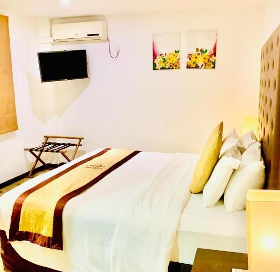 Номер Стандарт, City Hotel Colombo 02