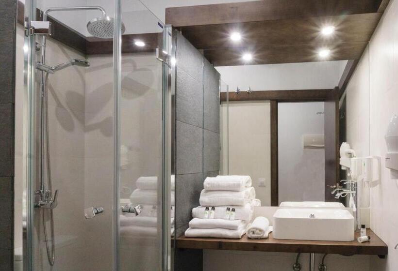 Superior Interior Room, Take Surf Hostel Conil