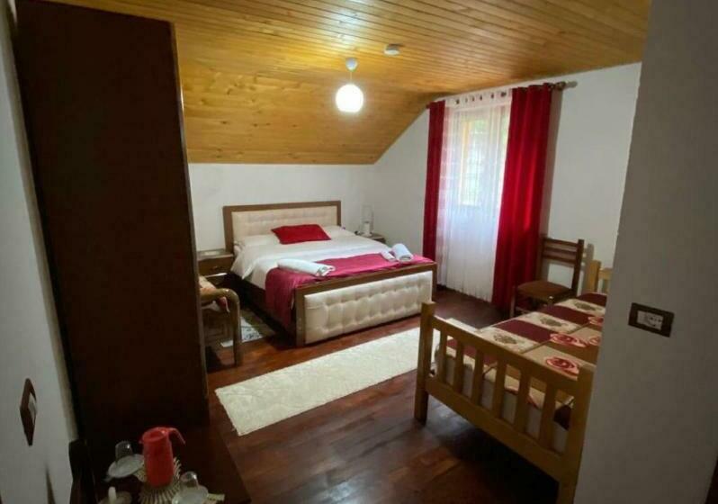 Номер Стандарт Вид на Сад, Guesthouse Mehmeti