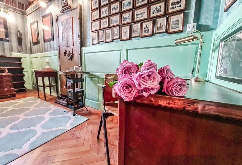 스탠다드 룸 킹사이즈 침대, Divna Pani Luxury Gallery Rooms