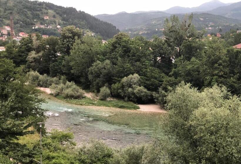 آپارتمان 1 خوابه با بالکن, Pansion Neretva