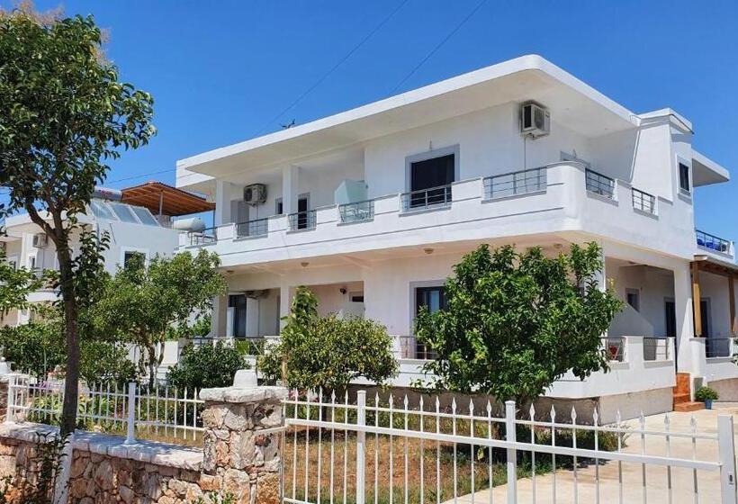 1 Bedroom Apartment Sea View, Villa Soni Oruci