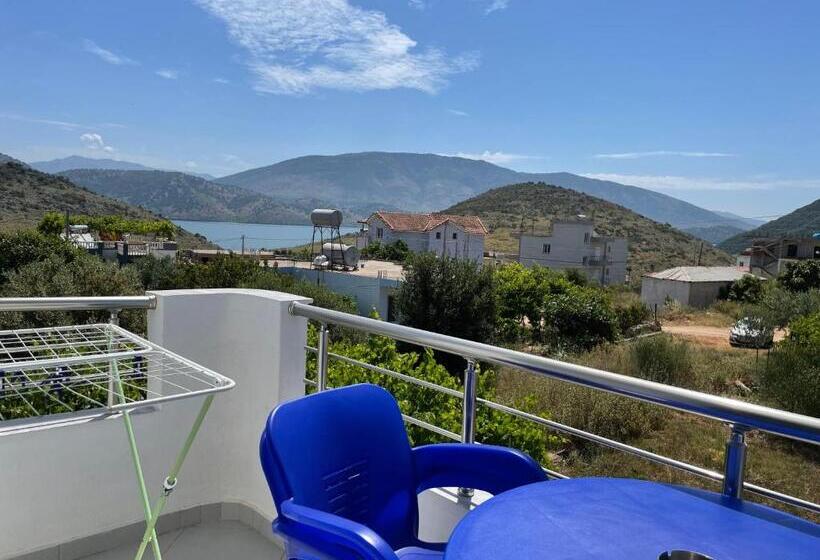 Standard studio with lake view, Villa Soni Oruci