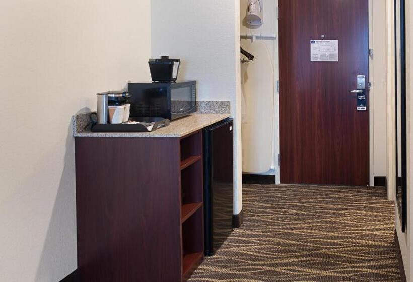Номер Стандарт Кровать Кинг Адаптированный для Инвалидов, Cobblestone Inn And Suites Ashland