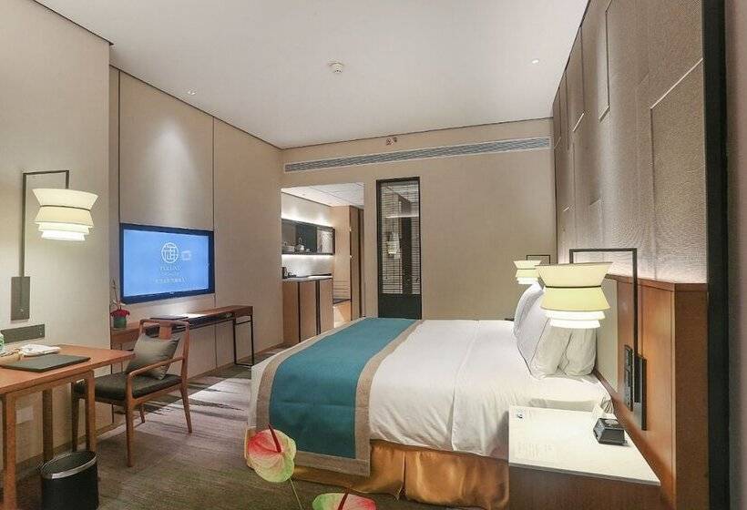 Люкс Superior, Yuluxe  Chengdu