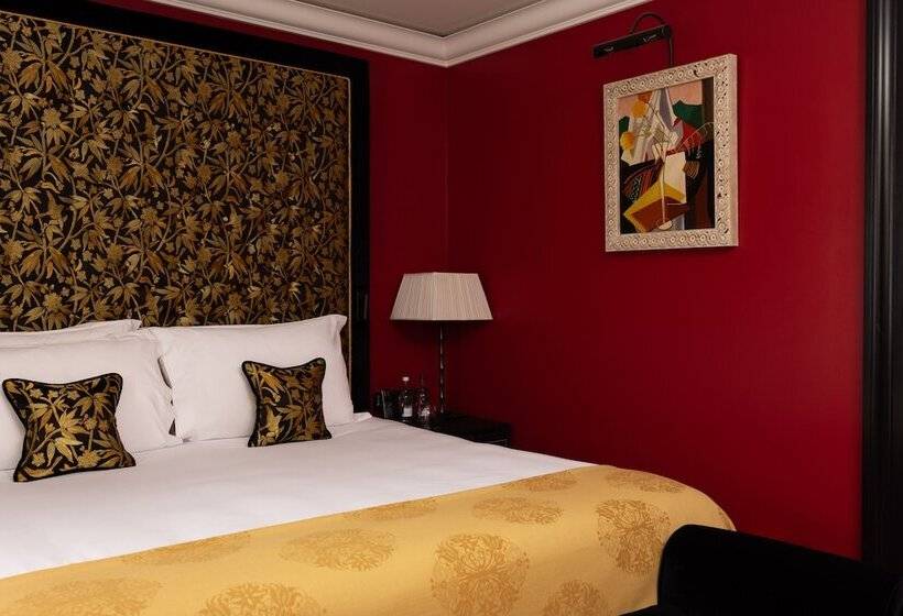 Suite, L Oscar London