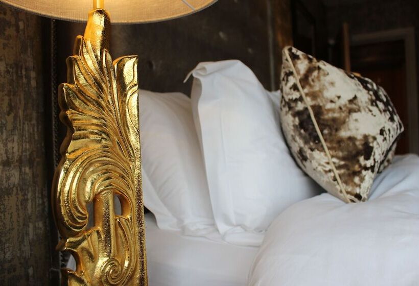 سوییت, The Lord Street Hotel; Bw Signature Collection