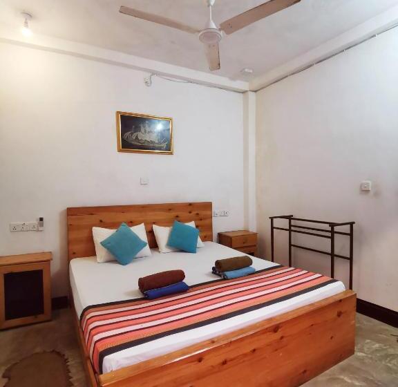 اتاق لوکس, Indika Beach Villa