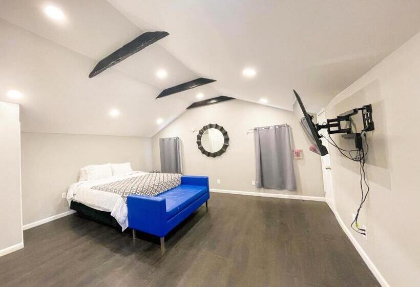Президентский Люкс, Penn Lodge Hotel & Suites Philadelphia   Bensalem