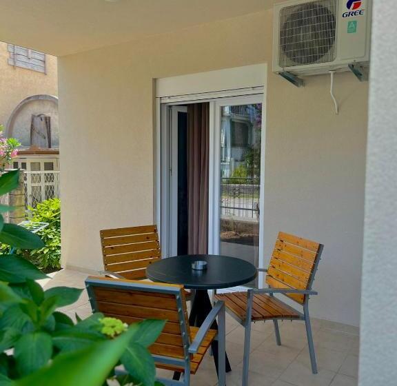 آپارتمان 1 خوابه, Apartmani Bekonja