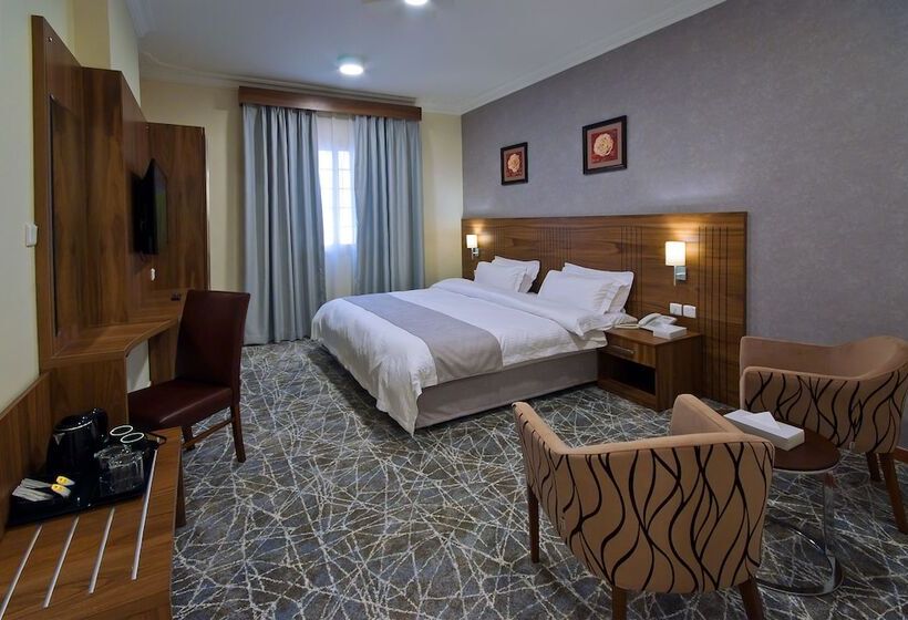 Executive Suite, Delights Inn   Green Oasis