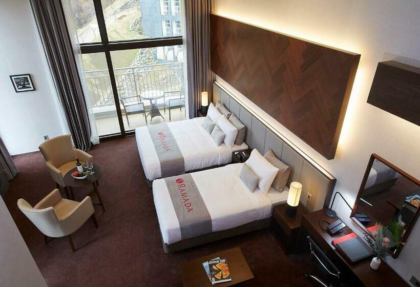 Семейный Номер Deluxe, Pyeongchang Ramada Hotel & Suite By Wyndham