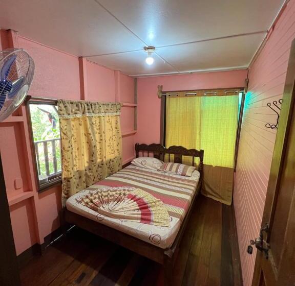 스탠다드 룸 공동 욕실, Pura Vida Hostel